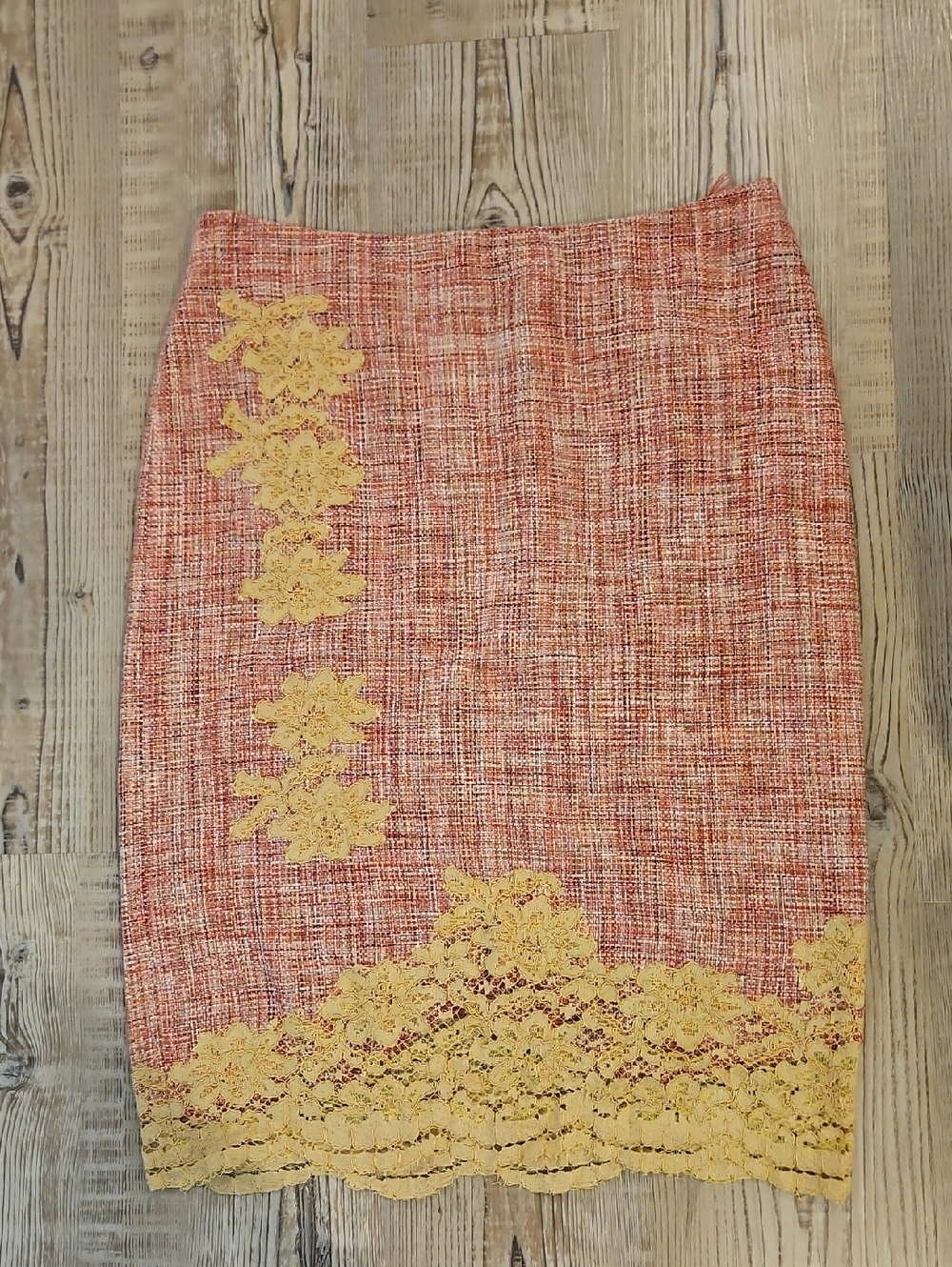 Mag Yellow Lace-Trim Red Tweed Pencil Skirt